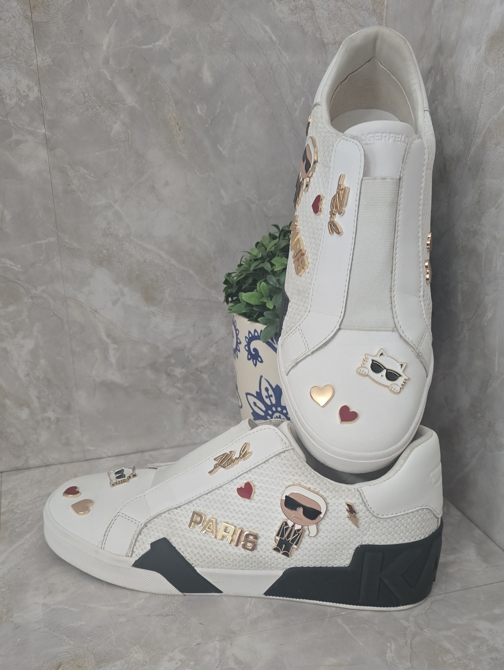 Karl Lagerfeld Paris Mavise Embellished White Slip-On Sneakers Size 9